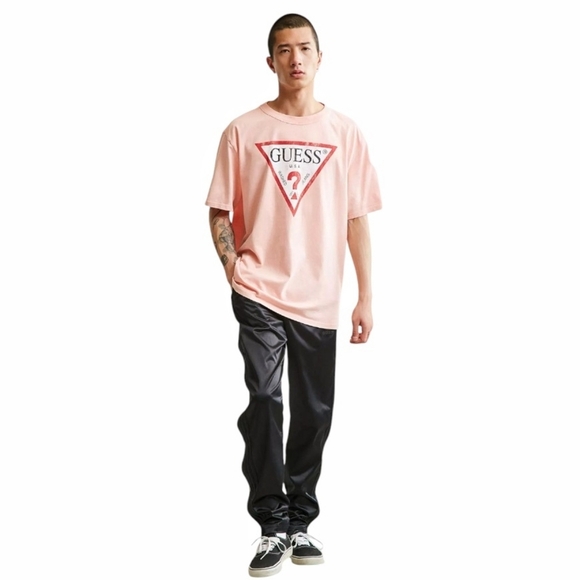 Guess - Oversized Vintage Triangle Logo Pink Shirt - Picture 5 of 15